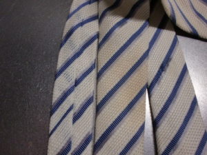 ネクタイのシミ抜き